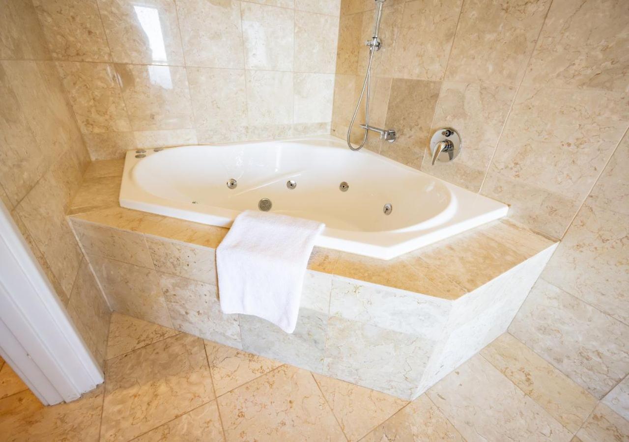 Suite Swan River